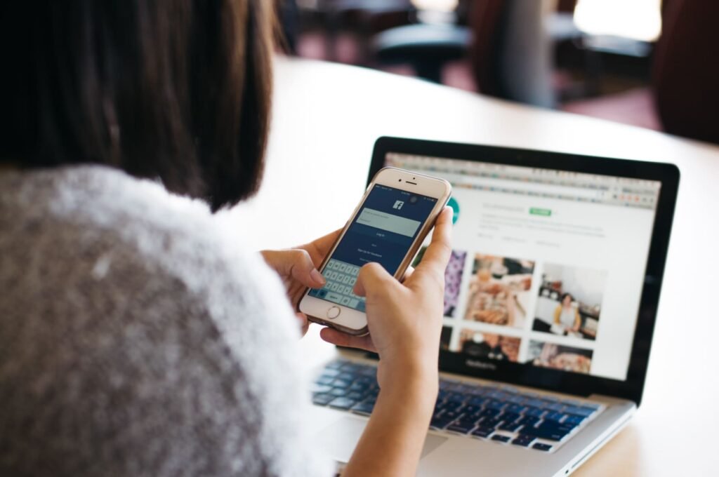 An infographic illustrating effective strategies for using Facebook to enhance business promotion and engagement.